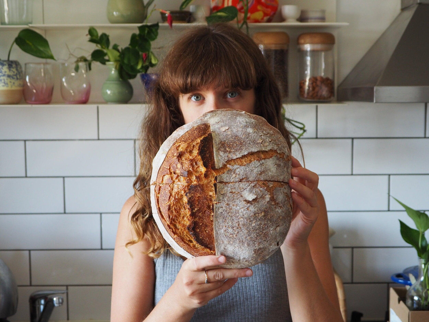 Mary Grace. The face behind the bread - Farina Metal