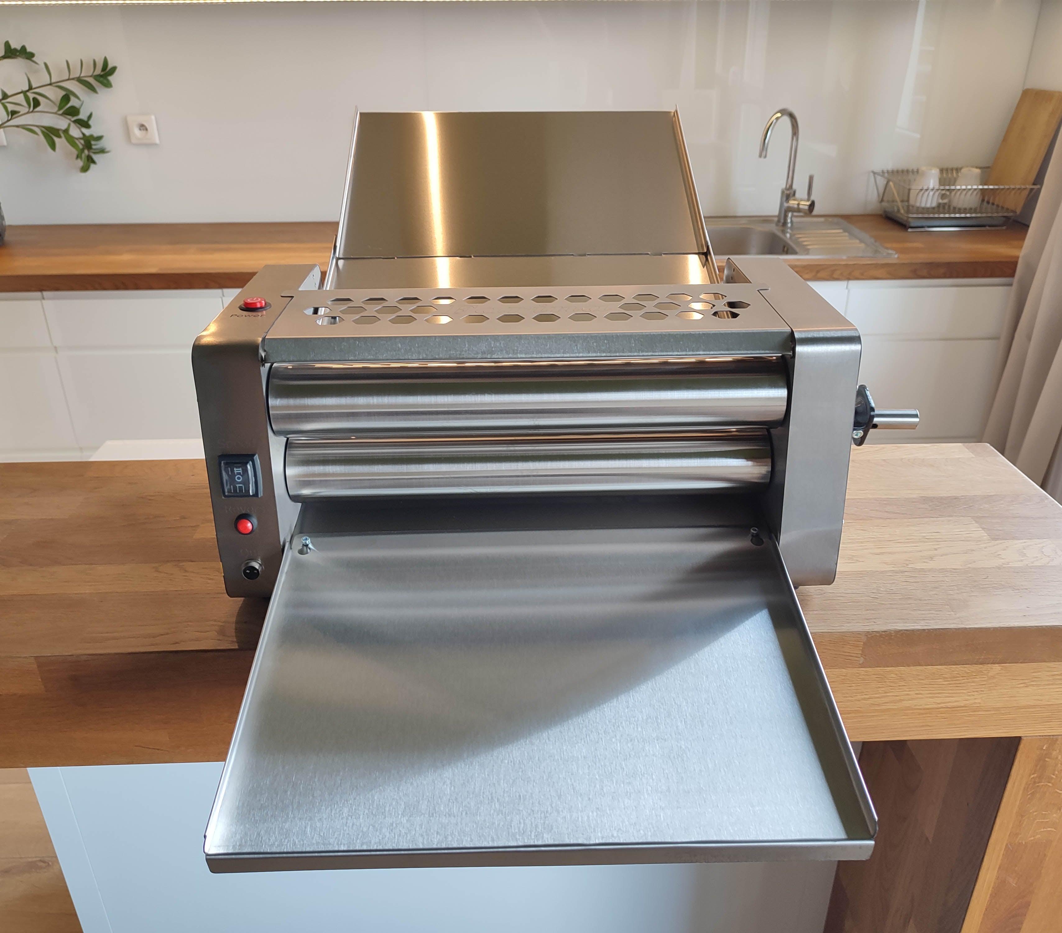 Dough Sheeters for Mini Bakery and Home – Farina Metal